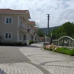 فيلة Palace Kirkpinar ساكاريا