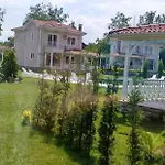 Palace Kirkpinar فيلة