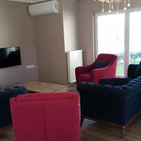 Palace Kirkpinar Villa