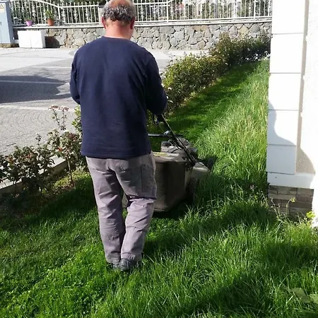 ヴィラ Palace Kirkpinar *