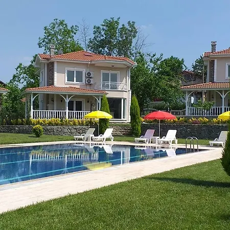 Palace Kirkpinar Villa Sakarya (Marmara)