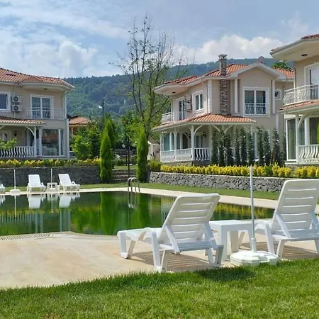Palace Kirkpinar *