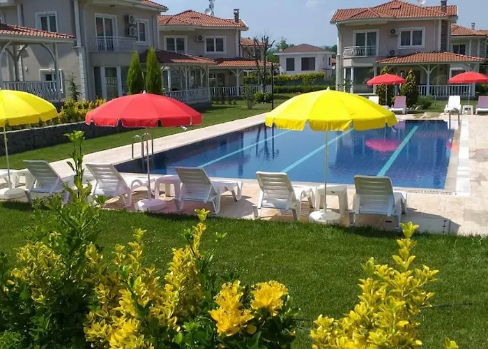 Vila Palace Kirkpinar *