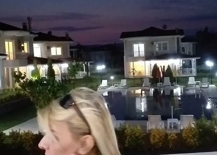 Vila Palace Kirkpinar *