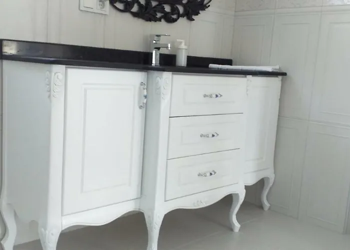 Vila Palace Kirkpinar